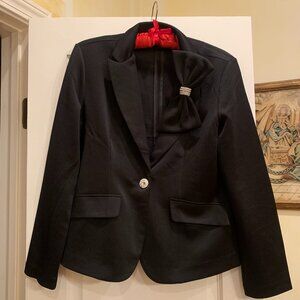 NWT  JM Studio for John Meyer tuxedo jacket with bow and rhinestone elements